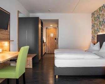Alb Inn - Hotel & Apartments - Merklingen - Camera da letto