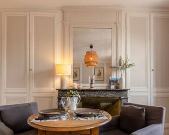 Le Balcon du Port - Honfleur - Dining room