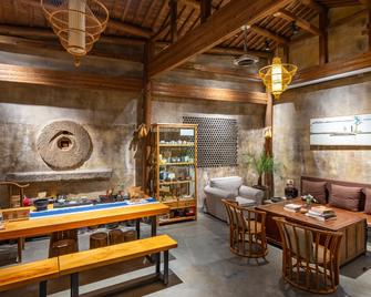 Floral Hotel Leisurely Life Wuyuan - Shangrao - Restaurant