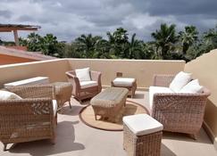 Spacious, Private, Luxury Villa With Private Pool & 10 Min. Walk To The Beach - Puerto Aventuras - Balcony