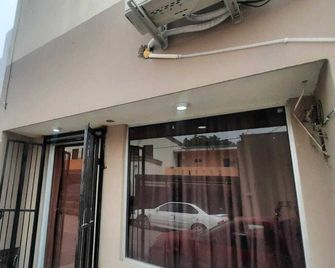 Casa Paisa Planta Baja - Linares