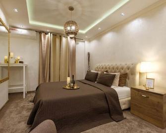 Central Business Apartments Jacuzzi - Belgrade - Bedroom