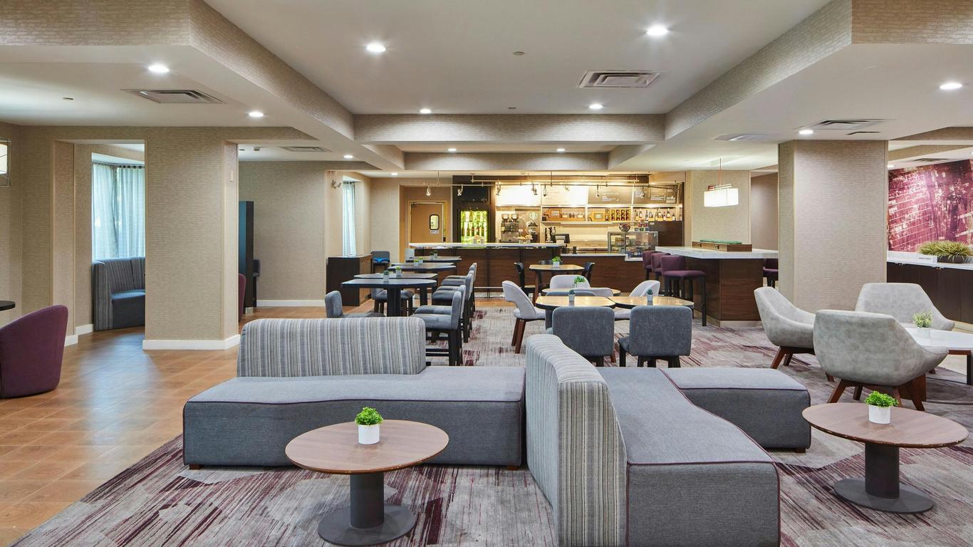 Courtyard by Marriott Newport News Yorktown