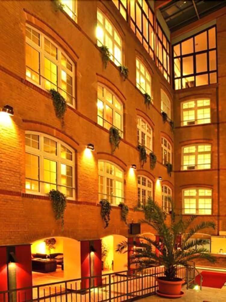 سنجر 109 هوستل - برلين - مبنى