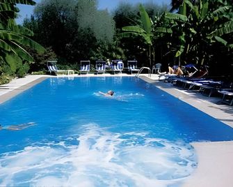 Hotel 4 Stagioni Sensus Spa - Bardolino - Pool