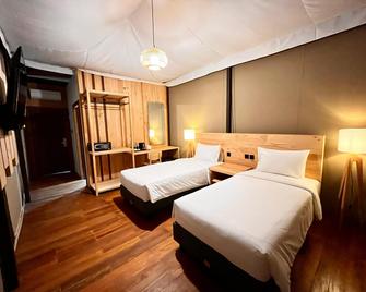 Tebing View Glamping, Azana Hotels Collection - Garut - Habitación