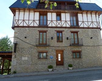 Hotel Esther - Alcalá de la Selva - Edificio