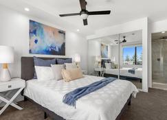 Horizons Holiday Apartments - Burleigh Heads - Bedroom