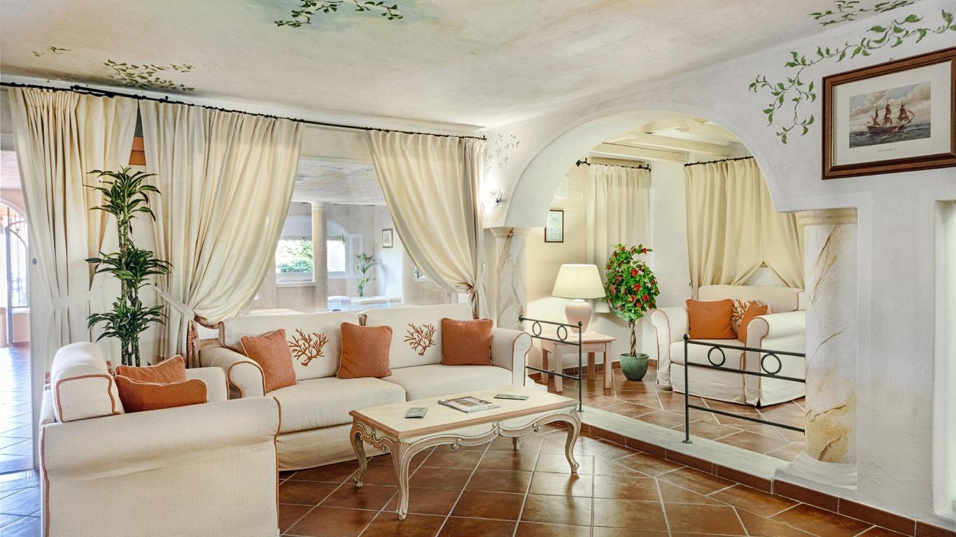 Colonna Beach Hotel Marinella