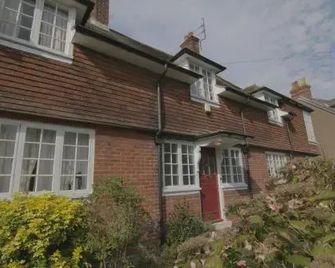 Red Cottage B&B - Rye - Gebäude