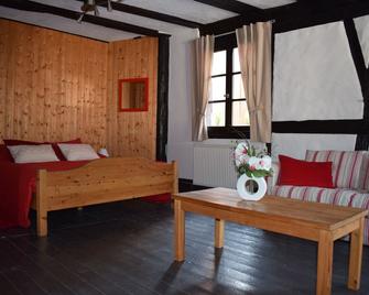 Gîte 'L'Escale du Vignoble' à Ribeauville - Ribeauville - Sala de estar