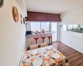 Gardenrooms Larnaca - Larnaca - Dining room