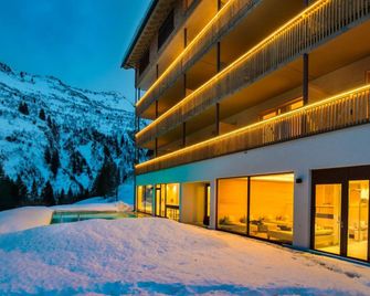 Adler Damüls Gasthof Hotel - Damüls - Gebouw