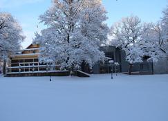 Villa Hotel Theresa - Rakvere - Gebouw
