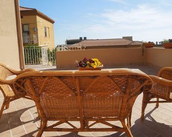 Giardino della Nonna Bice - locazioni turistiche - Agrigento - Balcone