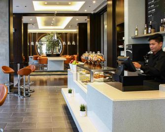 سنترو الكورنيش الخبر من روتانا - الخبر - مطعم