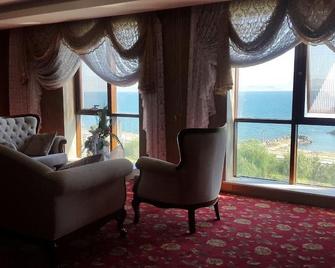 Nevan Suite Hotel - Erciş - Sala de estar