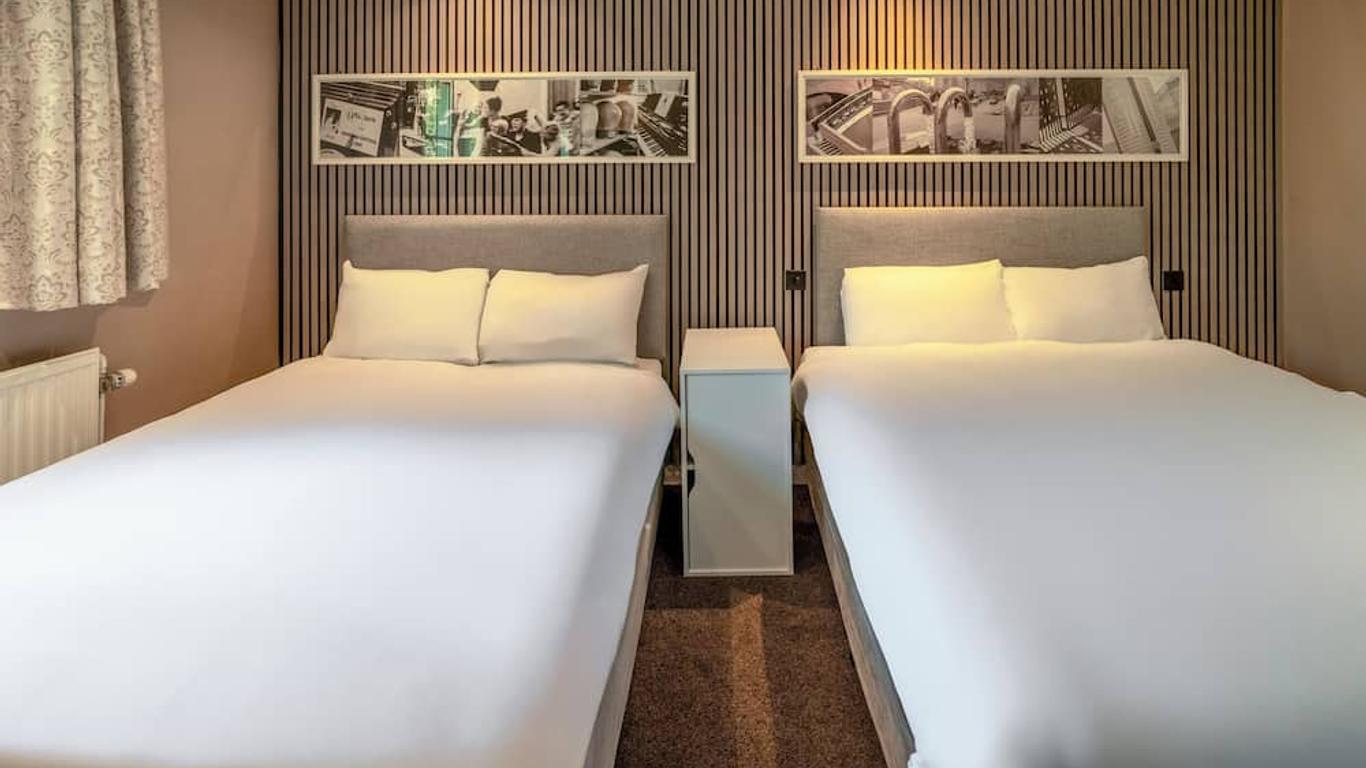 بريتانيا أيربورت إن مانشستر