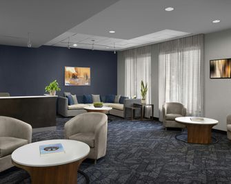 Courtyard by Marriott Greensboro Airport - גרינסבורו - טרקלין