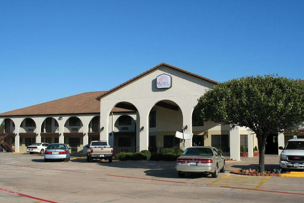 Weatherford Heritage Inn thumbnail 3
