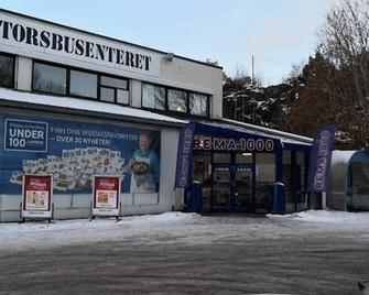 Quiet area 25 walk from the City - Arendal - Building