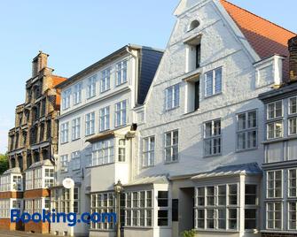 Einzigartig - Das kleine Hotel im Wasserviertel - Lüneburg - Bygning