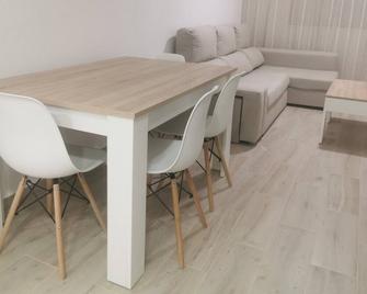 Newly renovated - Puerto de Mazarron - Comedor