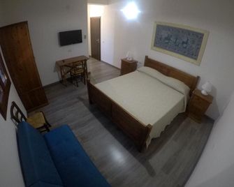 Agriturismo Su Meurreddu - Tratalias - Slaapkamer