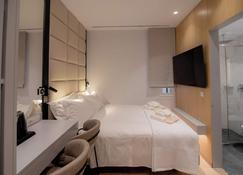 Contessa Bianca Luxury Suites - Corfu - Bedroom