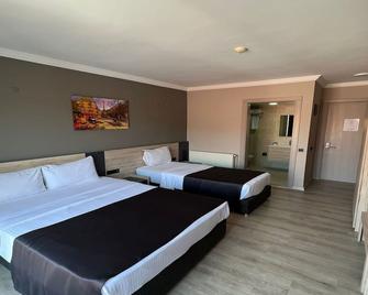 Grand Faik Hotel - Cesme - Habitación