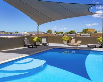 MainStay Suites Mackay - Mackay - Bể bơi
