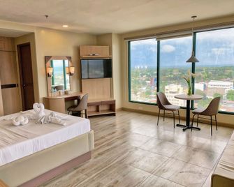 New Dawn Hotel Plus - Cagayán de Oro
