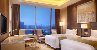 DoubleTree by Hilton Hotel Guangzhou - Guangzhou - Bedroom