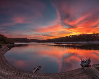 Comfortable apartment with garden on the edge of the forest and yet close to the center - Benneckenstein - Piscina