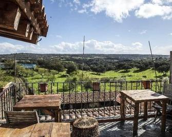 Holiday house Bermellar for 1 - 16 persons with 8 bedrooms - Farmhouse - Bermellar - Restaurante
