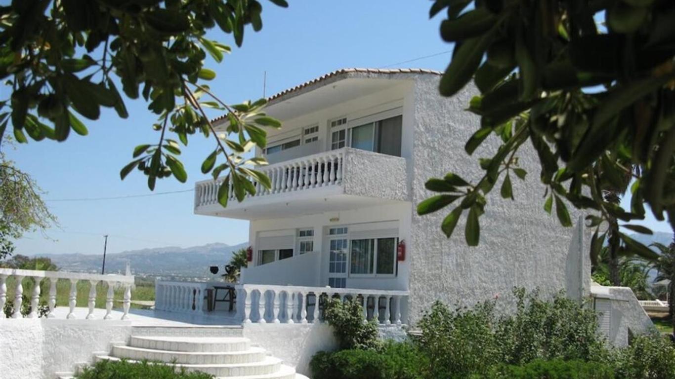 Mariliza Beach Hotel