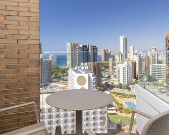 هوتل روزمار - بندورم - شرفة