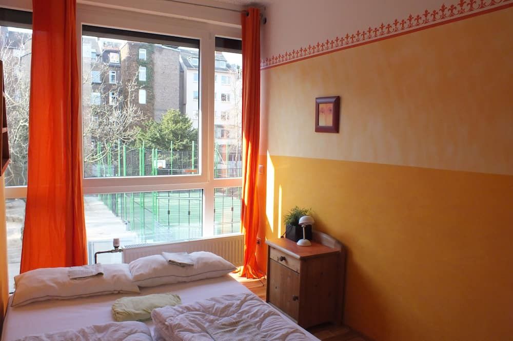 Max Hostel - בון - חדר שינה