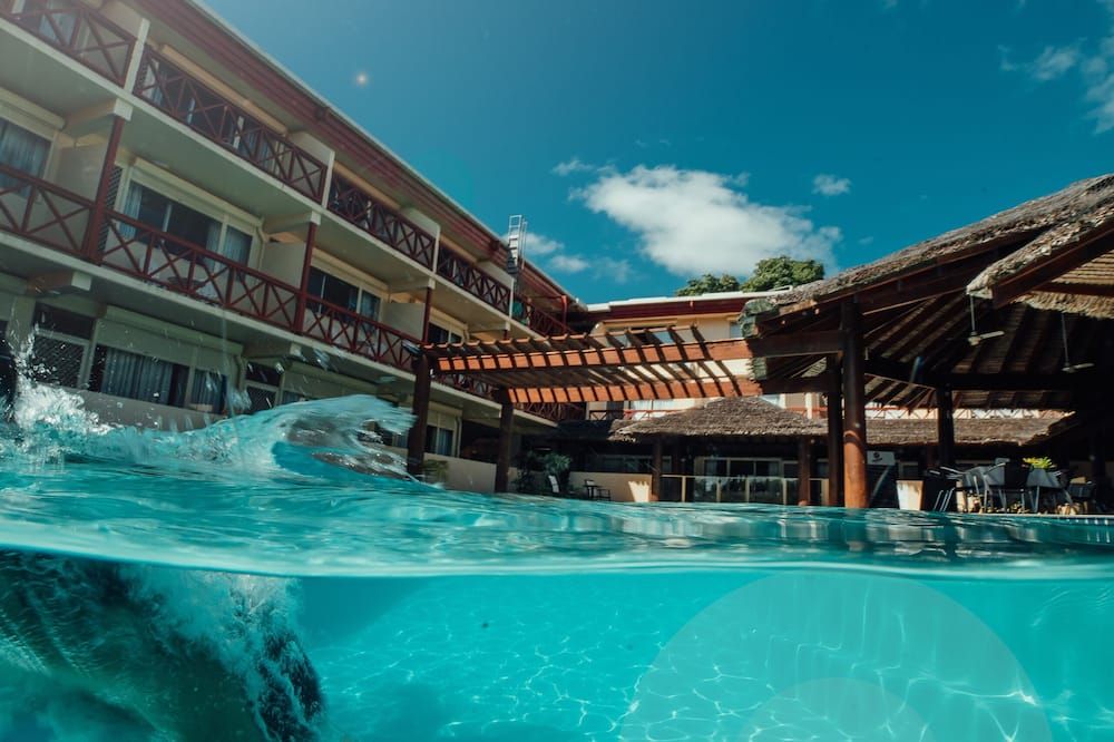 كايفيتي موتل - بورت فيلا - حوض السباحة