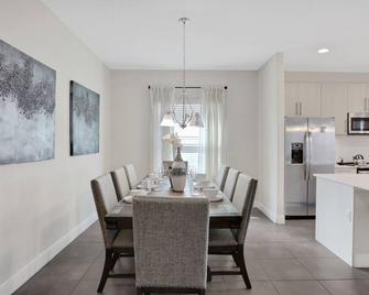 209mcv - Balmoral Resort Home - Haines City - Dining room