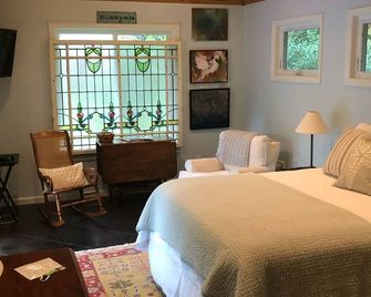Efficiency cottage in historic Aiken - Aiken - Bedroom