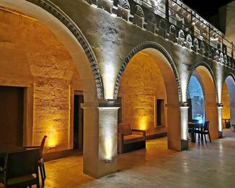 Falcon Cave Suites - Göreme - Building