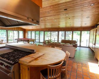 Streamside - Hunter Mtn Ski Windham Luxury Home - Prattsville - Comedor