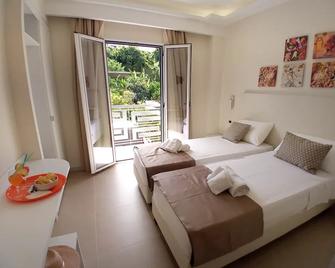 Il Calabriano Villaggio Residence - Zambrone