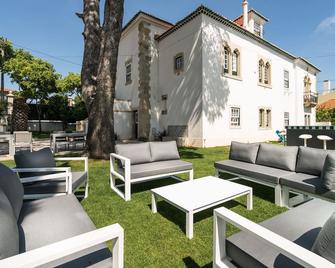 Villa Vasco da Gama - קאסקאיס - פטיו