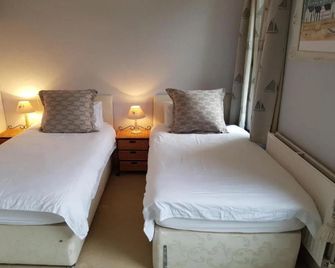 Cherry End Bed and Breakfast - Chichester - Habitación