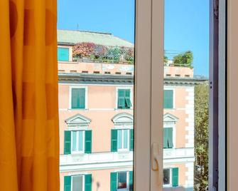 Hotel Boccascena - Gênes - Balcon