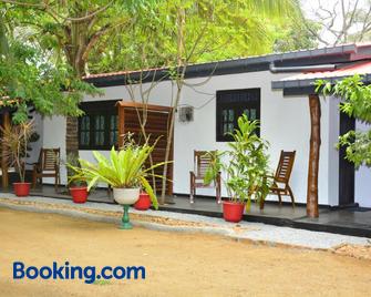 Livinginn Polonnaruwa - Polonnaruwa - Building