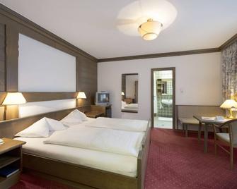 Hotel Goldener Löwe - Kufstein - Slaapkamer