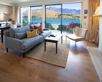 Villa Del Lago - Queenstown - Living room